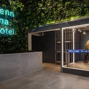 **** Hotel Henn Na USA